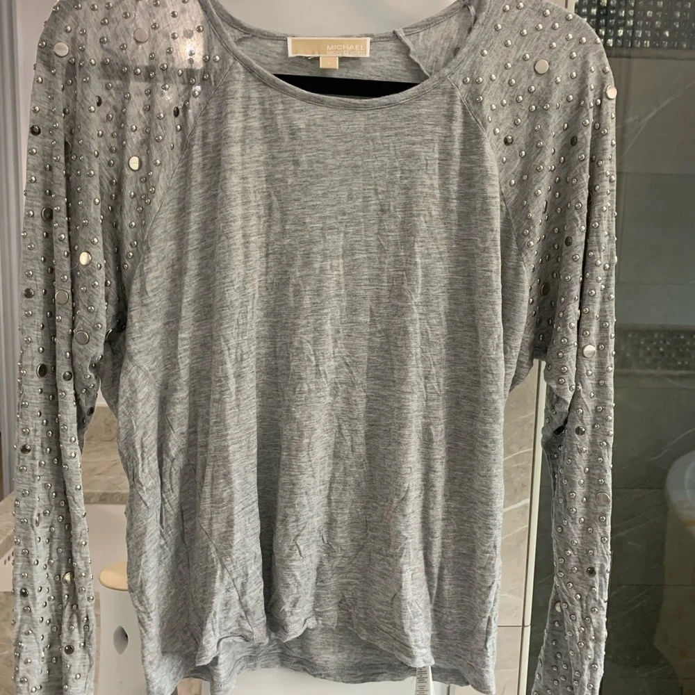 MICHAEL KORS Top with Studded Sleeves - Picture 3 of 7